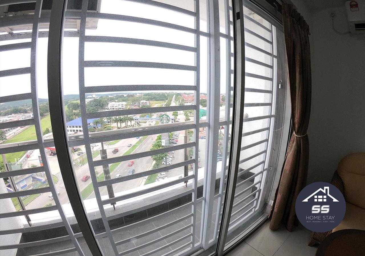 @ioi Mall/jpo/aeon/senai Airport Apartment Kulai