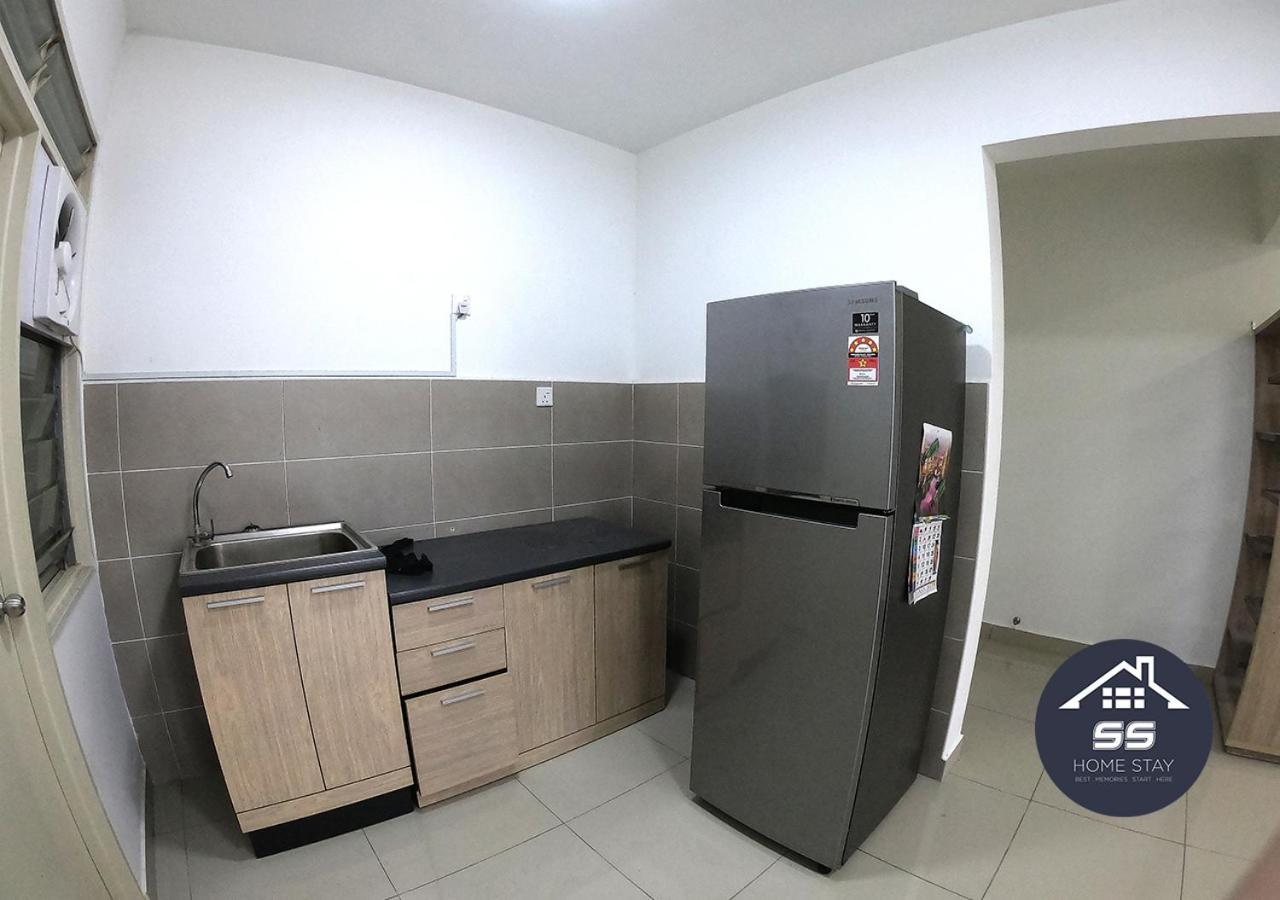 Apartment @ioi Mall/jpo/aeon/senai Airport